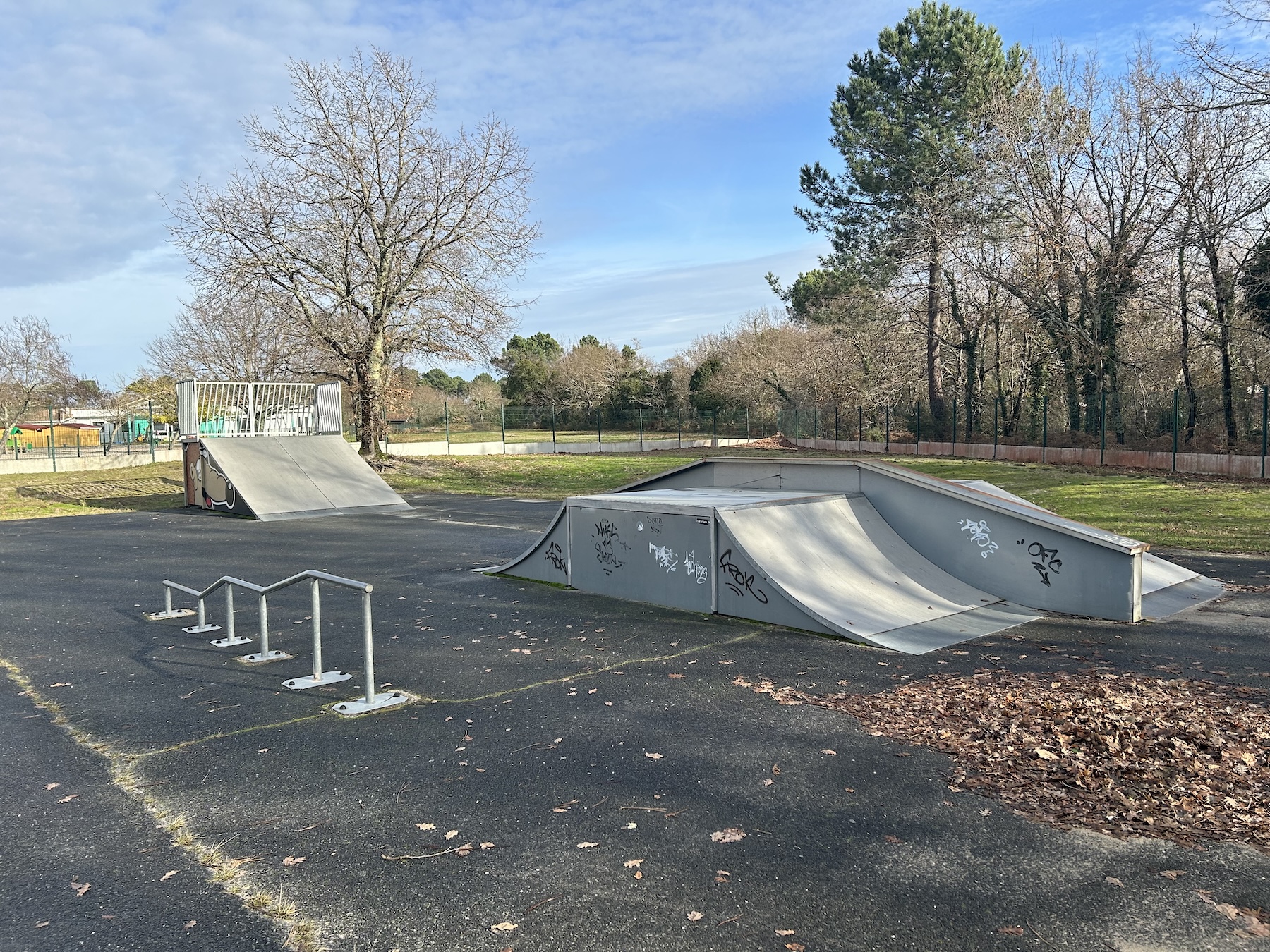 Complexe Sportif de Cassy skatepark